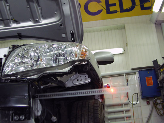 Лазерная диагностика геометрии кузова измерительной системой EMS 2 A TROMMELBERG